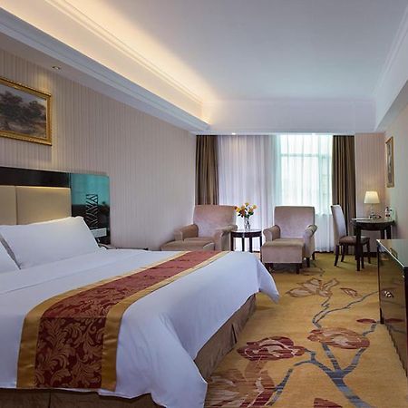 Vienna Hotel Baoan Liutang Xin'an  Eksteriør billede